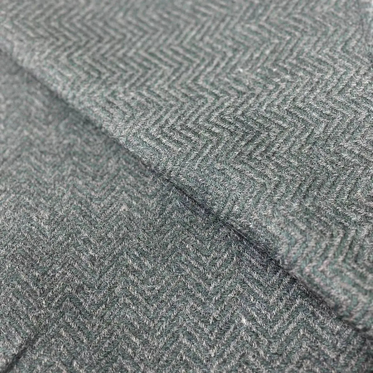 HerPillow Pure Wool Blanket HerPillow.store